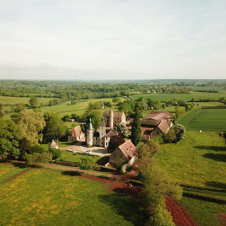 Chateau De Clusors Saint-Menoux ภายนอก รูปภาพ